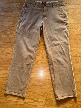 Dockers Ultimate Chinos Men's 32x30 Straight Fit Tan Khaki Pants